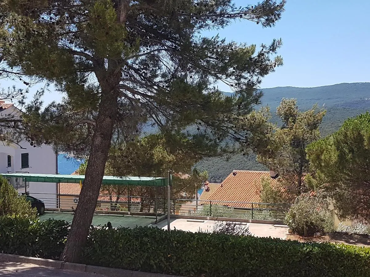 Apartments Ezgeta Rabac